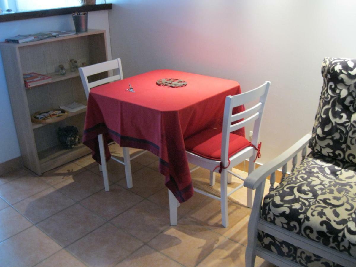 Le Clos Des Alouettes Apartment *